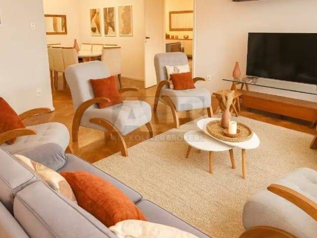 #55 - Apartamento para Venda em Rio de Janeiro - RJ