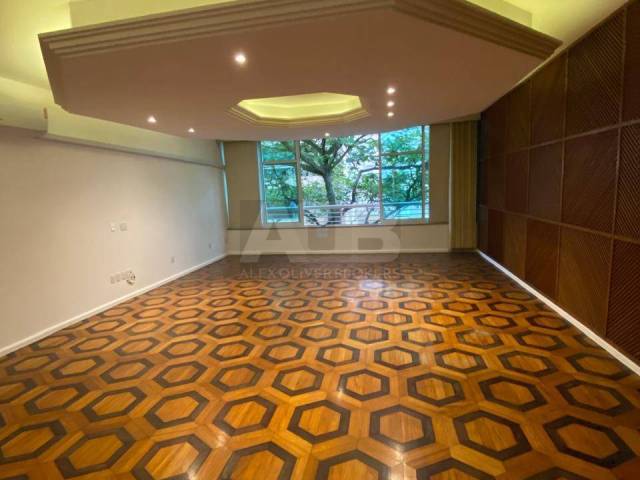 #61 - Apartamento para Venda em Rio de Janeiro - RJ