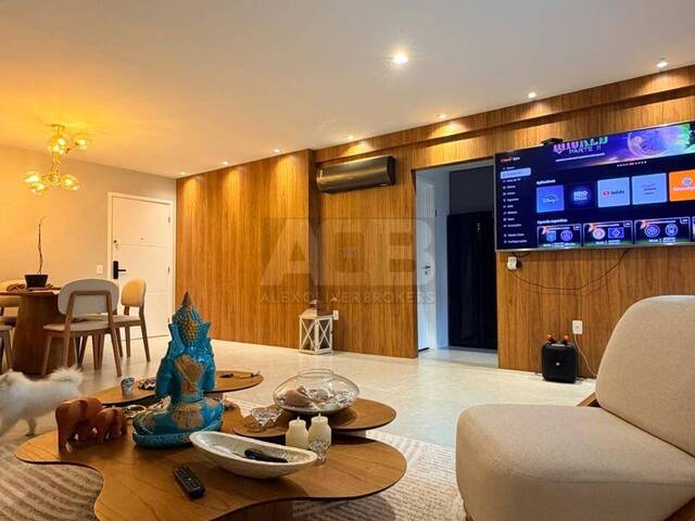 Apartamento para Venda em Rio de Janeiro - 2