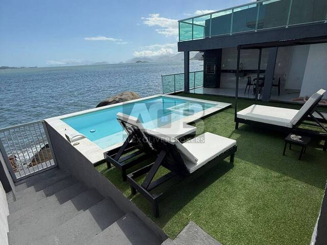 Casa para Venda em Mangaratiba - 2