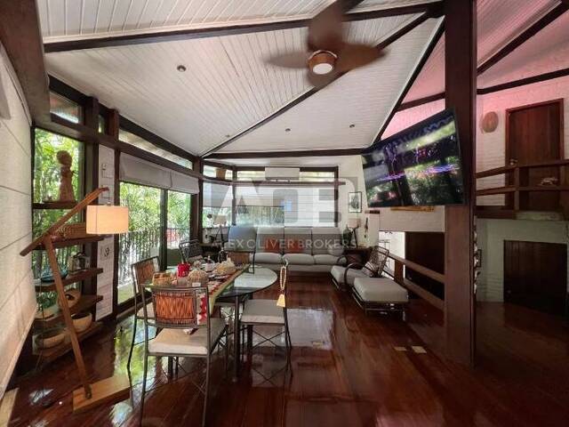 #165 - Apartamento para Venda em Rio de Janeiro - RJ