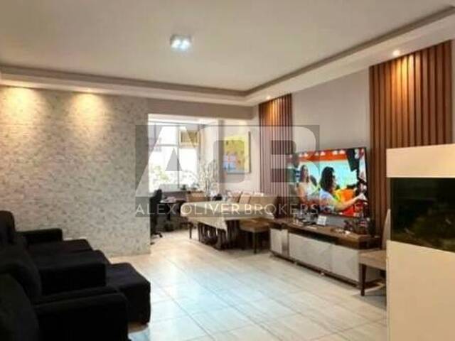 #167 - Apartamento para Venda em Rio de Janeiro - RJ