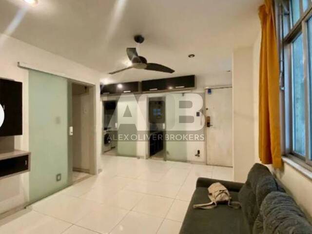 Apartamento para Venda em Rio de Janeiro - 2