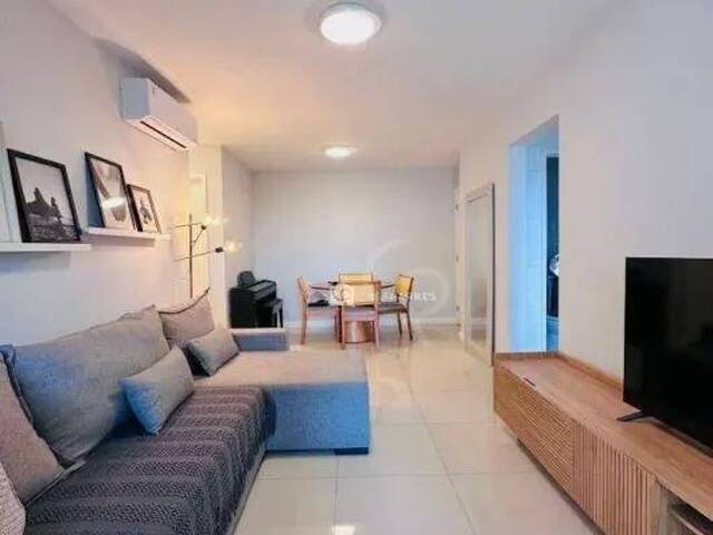 Apartamento para Venda em Rio de Janeiro - 2