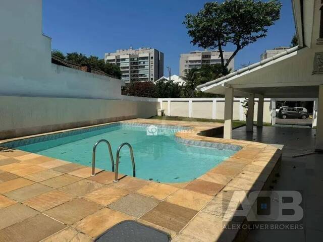 Venda em Barra da Tijuca - Rio de Janeiro