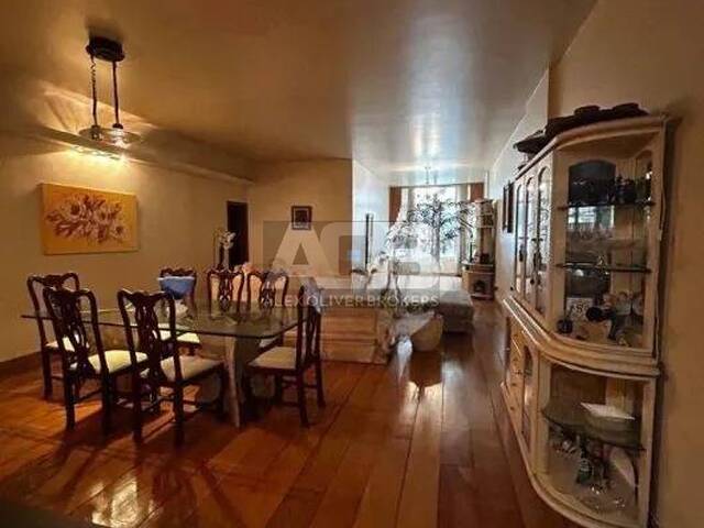 Apartamento para Venda em Rio de Janeiro - 2