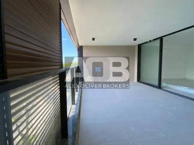 Apartamento para Venda em Rio de Janeiro - 2