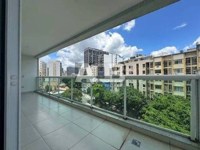 Apartamento para Venda em Rio de Janeiro - 2