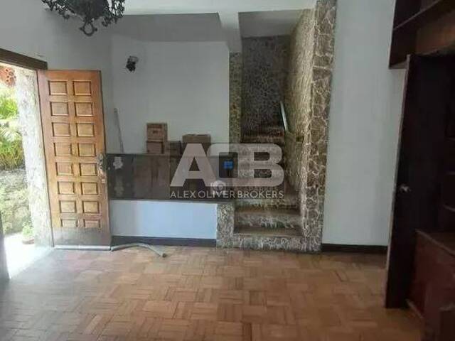 Casa para Venda em Rio de Janeiro - 3