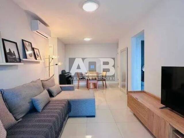 Apartamento para Venda em Rio de Janeiro - 2