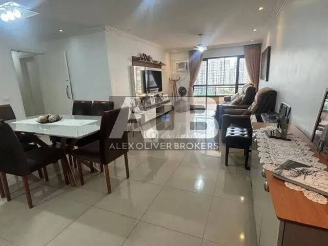 Apartamento para Venda em Rio de Janeiro - 2
