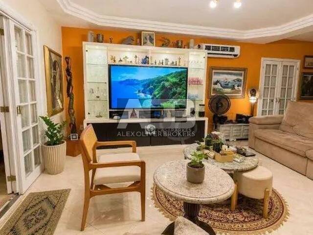 Casa para Venda em Rio de Janeiro - 4