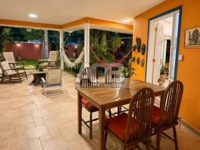 Casa para Venda em Rio de Janeiro - 2