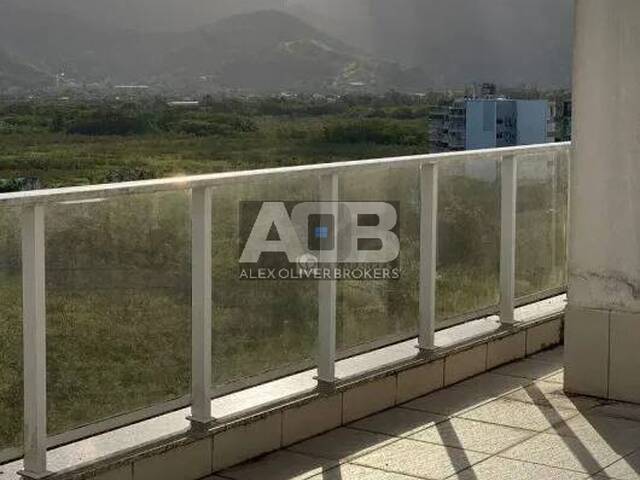Apartamento para Venda em Rio de Janeiro - 2