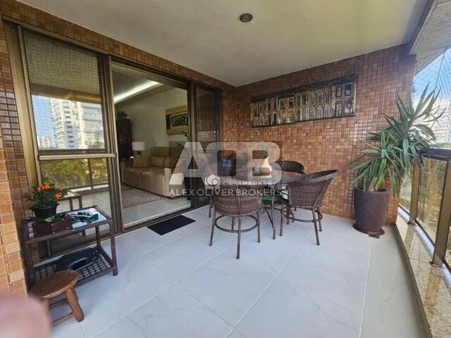 #353 - Apartamento para Venda em Rio de Janeiro - RJ