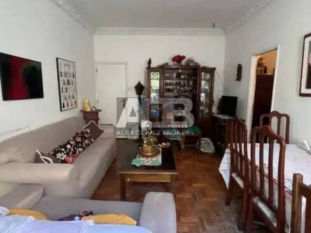 #364 - Apartamento para Venda em Rio de Janeiro - RJ