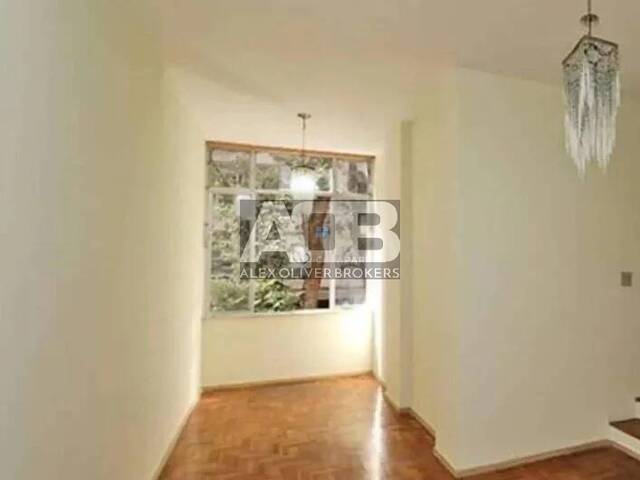 #370 - Apartamento para Venda em Rio de Janeiro - RJ