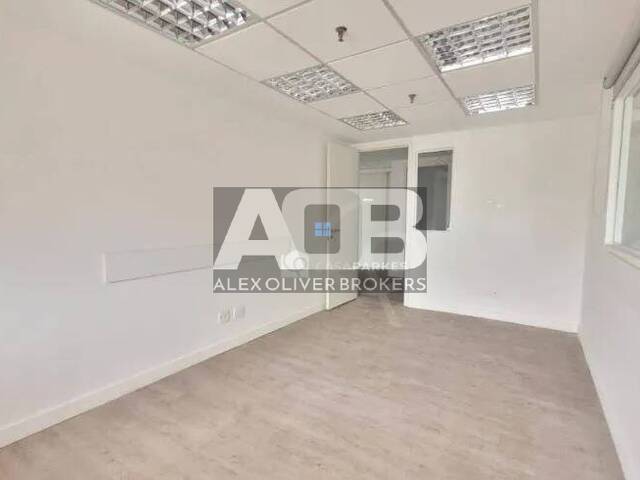 Conjunto Comercial para Locação em Rio de Janeiro - 2