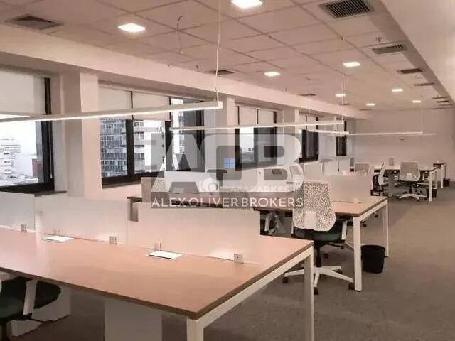 Conjunto Comercial para Locação em Rio de Janeiro - 2