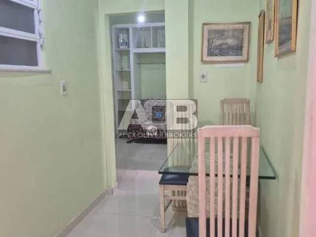#472 - Apartamento para Venda em Rio de Janeiro - RJ