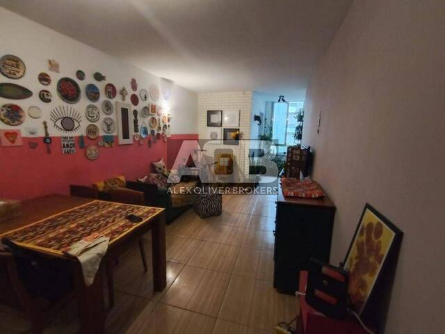 #510 - Apartamento para Venda em Rio de Janeiro - RJ