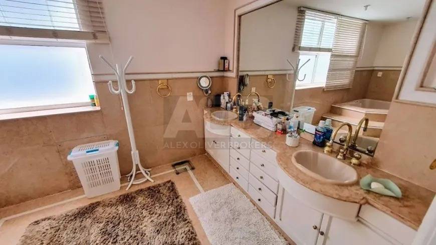 Cobertura, 4 quartos, 357 m² - Foto 24