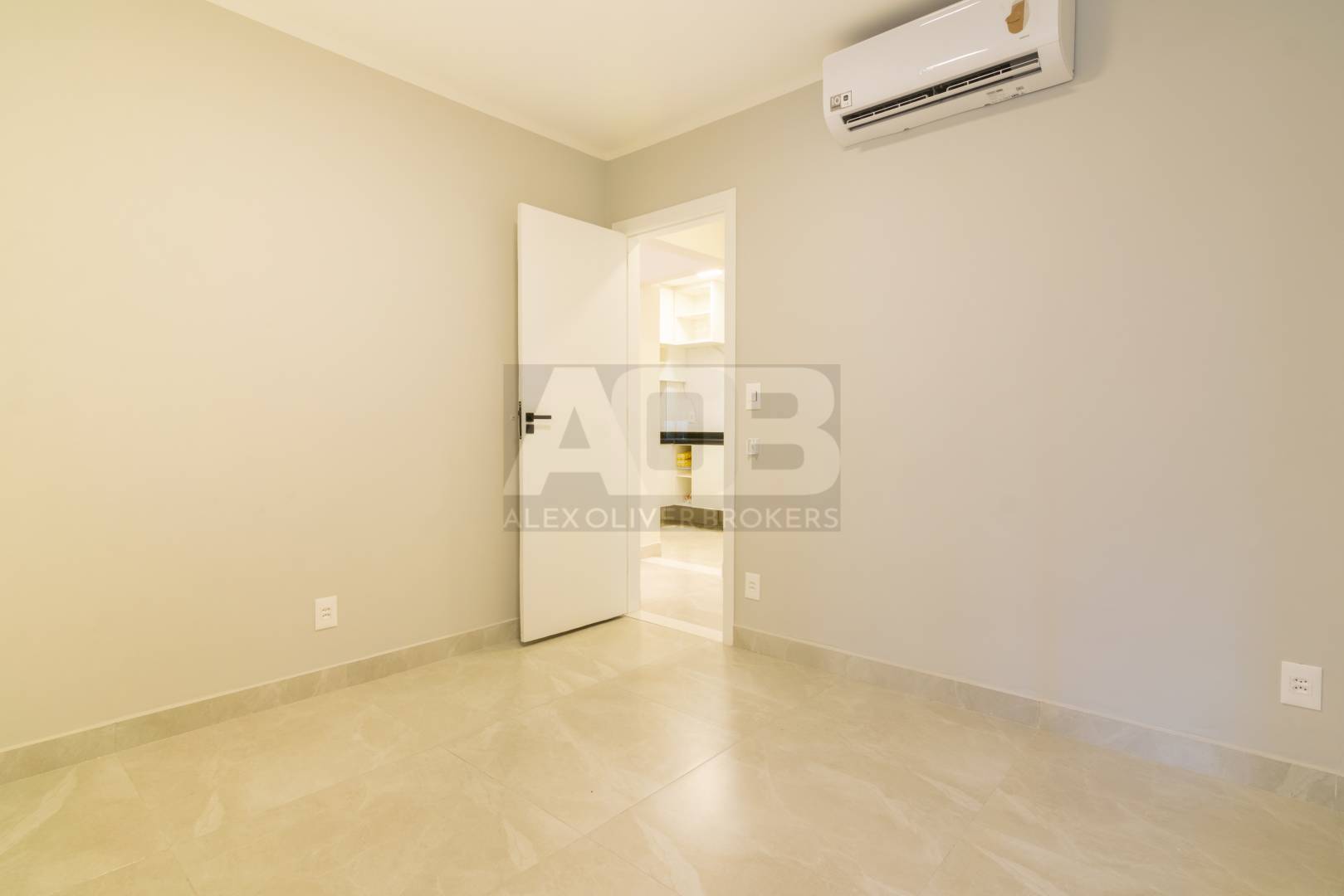 Apartamento, 2 quartos, 75 m² - Foto 19