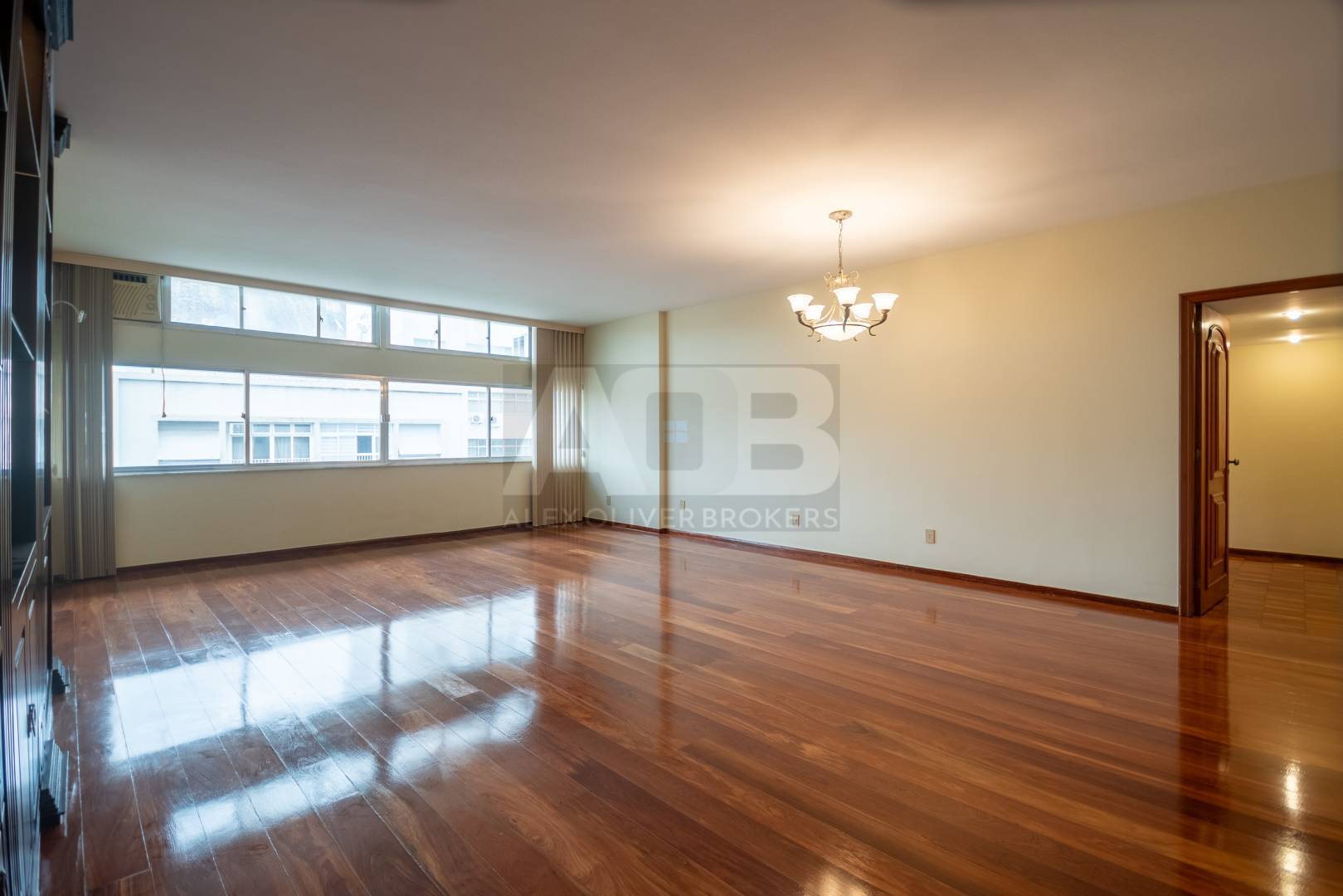 Apartamento, 3 quartos, 143 m² - Foto 2
