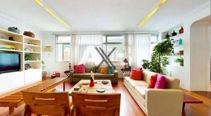 Apartamento, 4 quartos, 210 m² - Foto 1