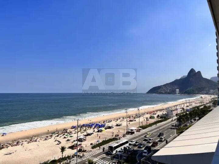 Apartamento, 3 quartos, 230 m² - Foto 1