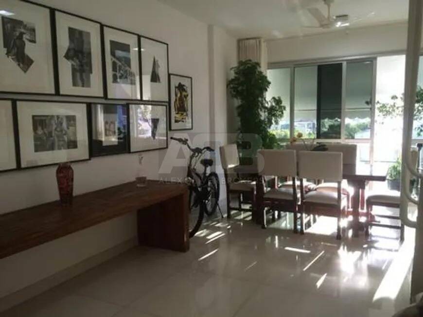 Cobertura, 3 quartos, 298 m² - Foto 12