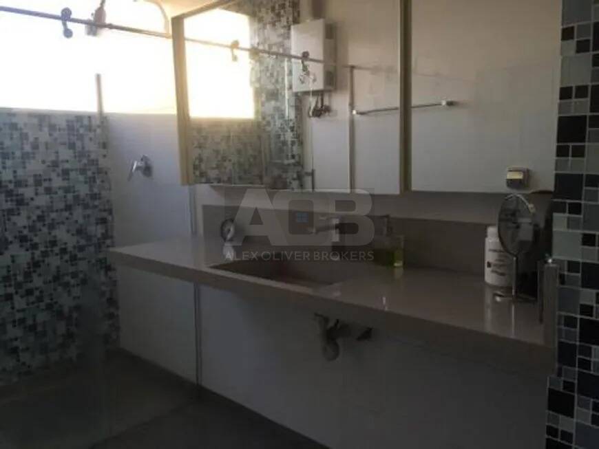 Cobertura, 3 quartos, 298 m² - Foto 18