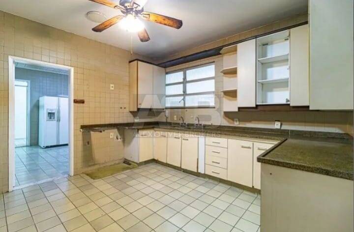 Apartamento, 4 quartos, 270 m² - Foto 28
