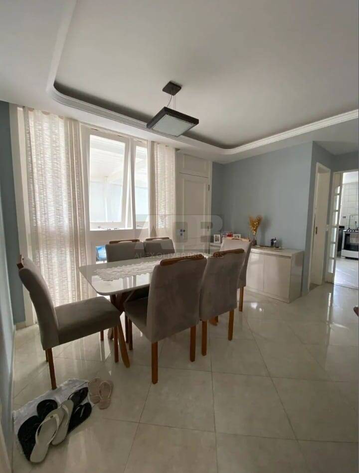 Casa, 3 quartos, 200 m² - Foto 2