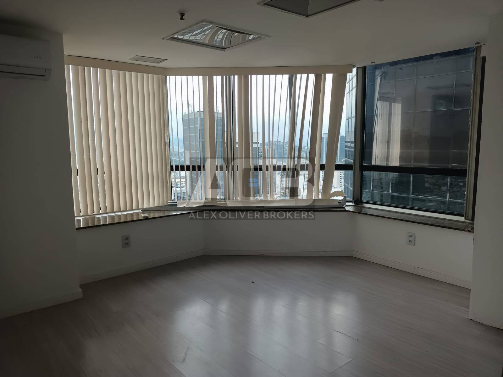 Loja-Salão, 190 m² - Foto 13