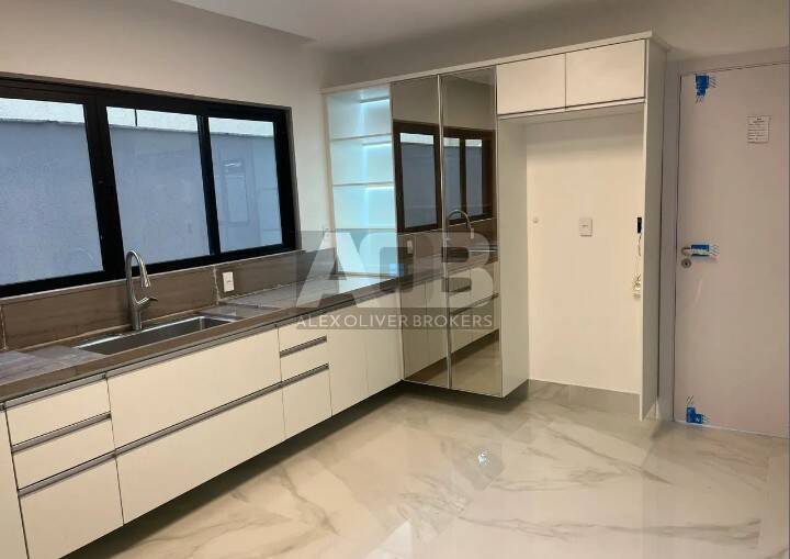 Casa, 3 quartos, 350 m² - Foto 4