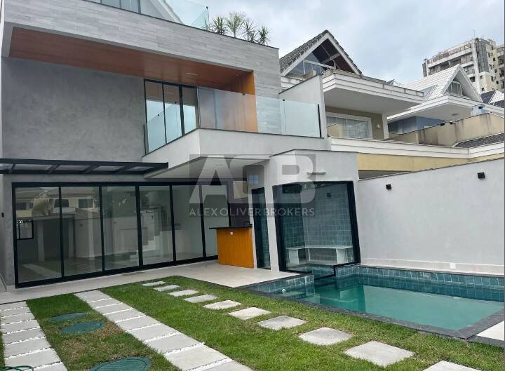 Casa, 3 quartos, 350 m² - Foto 1