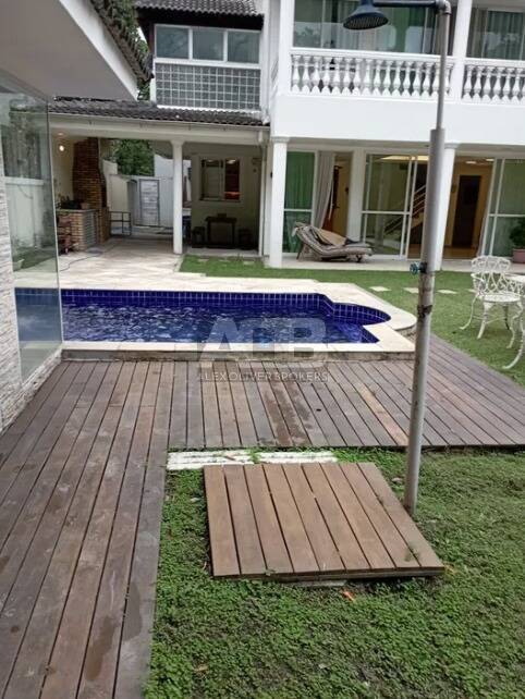 Casa, 5 quartos, 388 m² - Foto 2