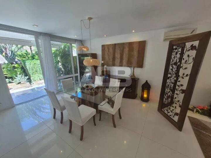 Casa, 4 quartos, 312 m² - Foto 25