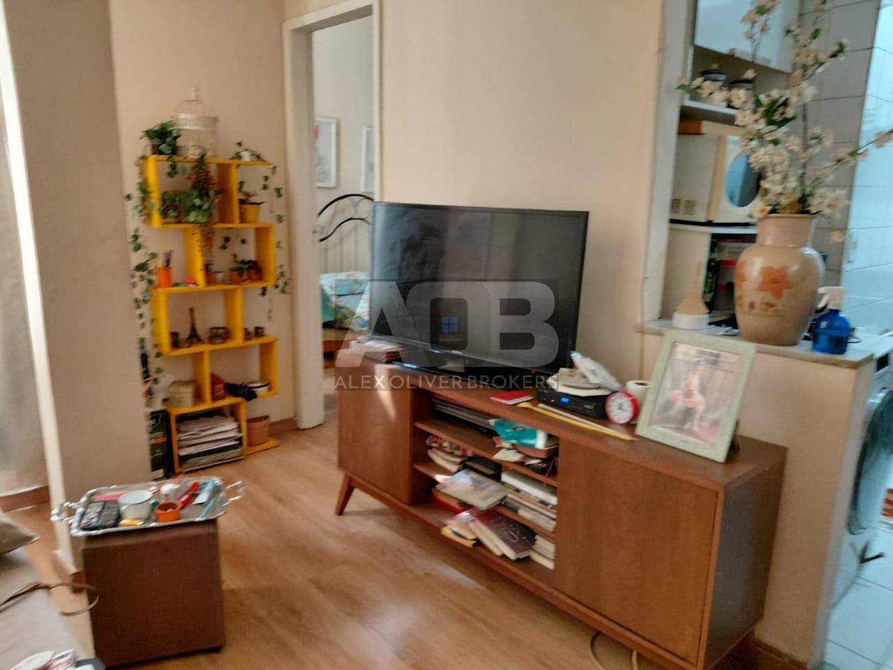 Conjugado à venda em Copacabana, 30m2, de fundos, na Barata Ribeiro
