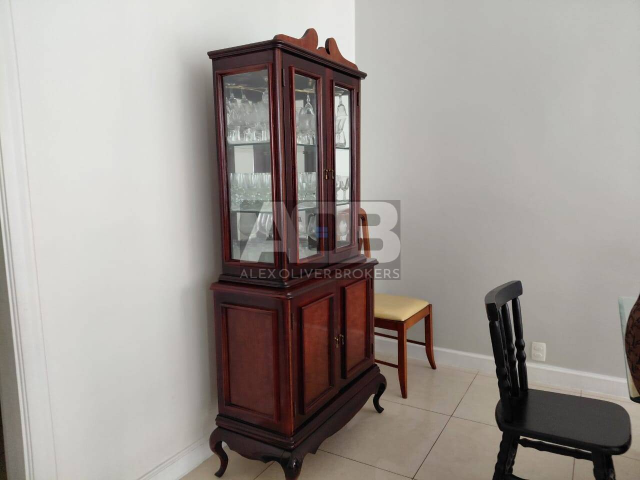 Apartamento de 3 quartos à venda em Copacabana, 218m2, 1vaga, 1 por andar.