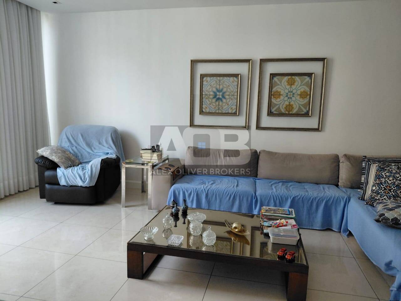 Apartamento de 3 quartos à venda em Copacabana, 218m2, 1vaga, 1 por andar.