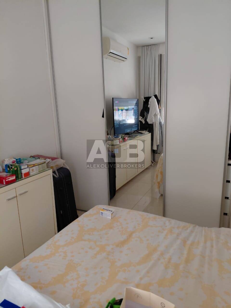 Apartamento de 3 quartos à venda em Copacabana, 218m2, 1vaga, 1 por andar.