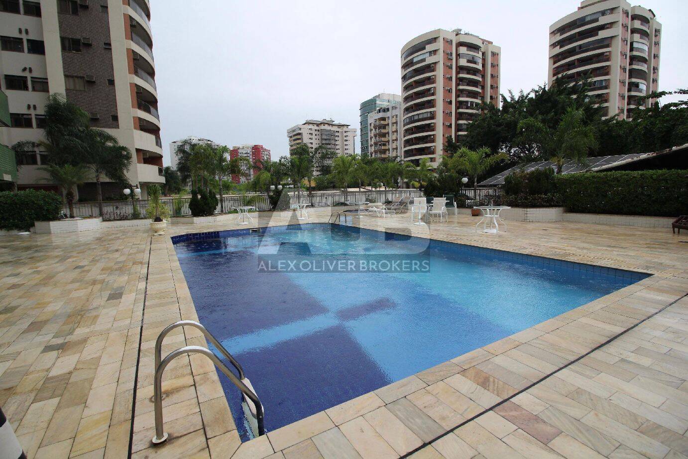 Apartamento de 3 quartos (1suíte) à venda na Barra Olímpica, 83m2,