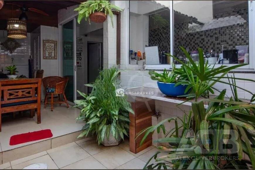 Casa, 3 quartos, 250 m² - Foto 4