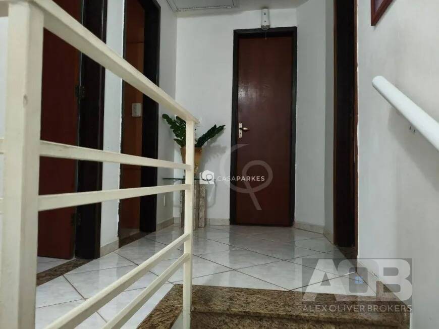 Casa, 3 quartos, 225 m² - Foto 9
