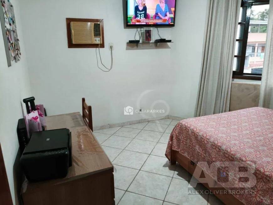 Casa, 3 quartos, 225 m² - Foto 8