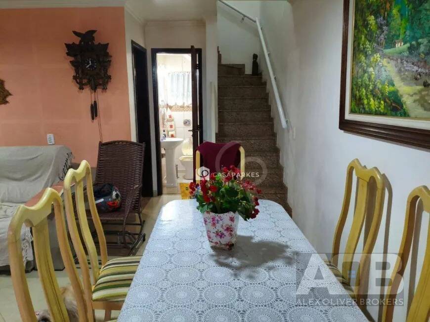 Casa, 3 quartos, 225 m² - Foto 13