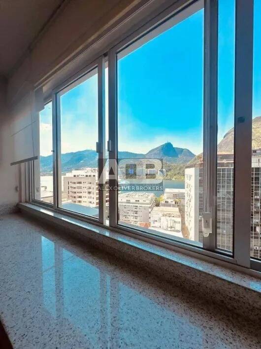 Apartamento com 3 Quartos e 1 vaga para alugar, 75m² - Ipanema