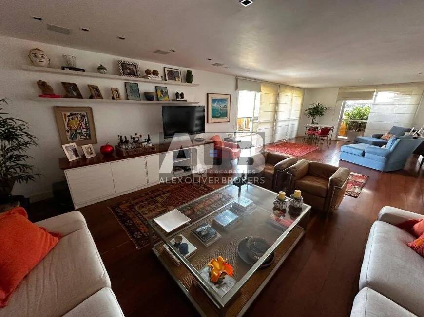Apartamento, 3 quartos, 253 m² - Foto 9